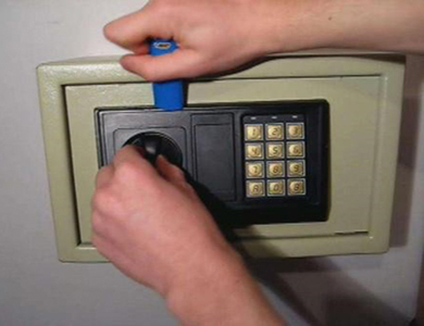 保定市24小时上门开锁公司